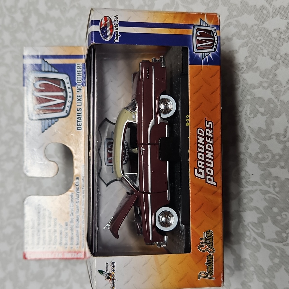 M2 Machines 1954 Dodge Royal R33 15-28 Premium Die Cast Car